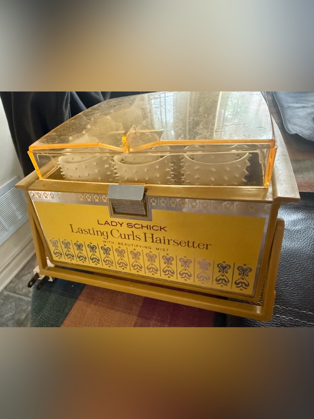 Vintage Lady Schick Hairsetter (Curlers)